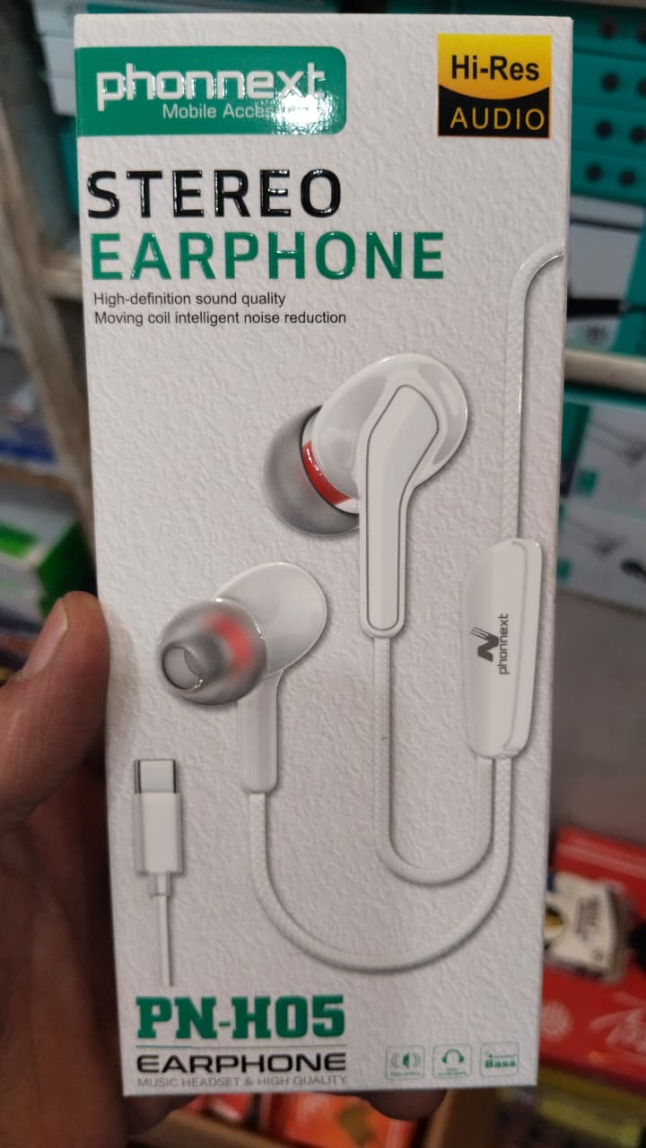 Earphones outstanding quality