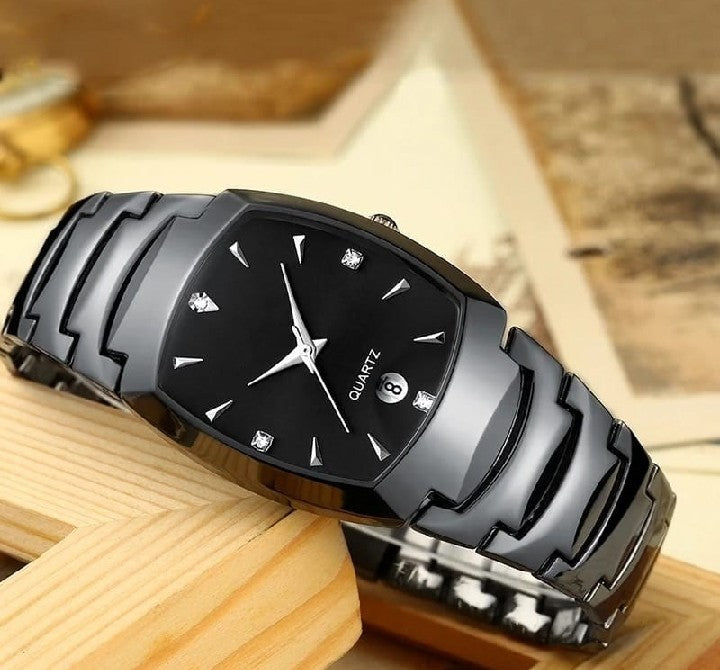 Stylish men watch supreme quality