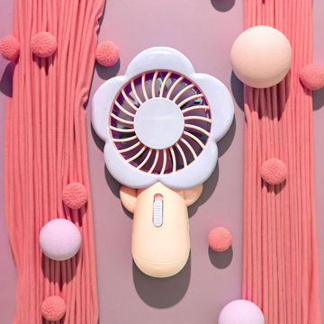 Mini fan use everywhere