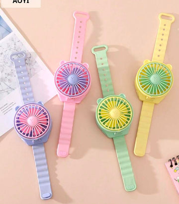 Mini fan use everywhere