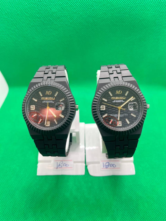 Basic design men's watch